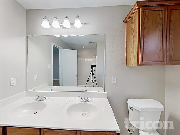 326 Bob White Dr — Photo 8