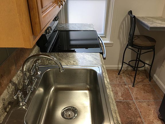4th image of 1535 Sellers St #2R