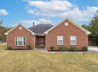 104 Chameleon Ct, Owens X Rds, AL 35763