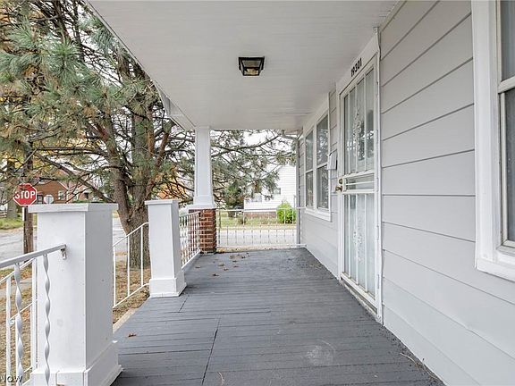 4th image of 19301 Kildeer Ave