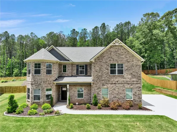416 Traditions Ln, Hampton, GA 30228
