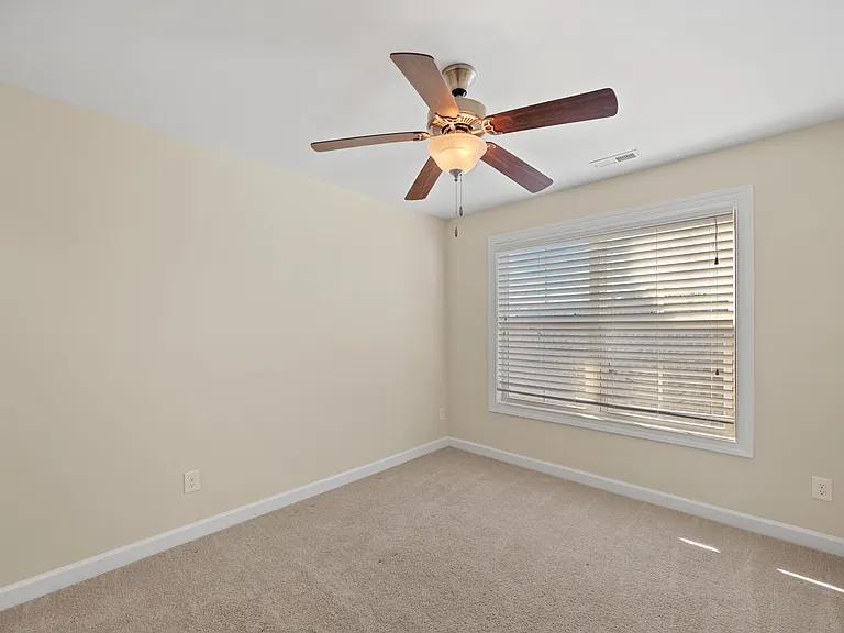4629 Lee Ave — Photo 25