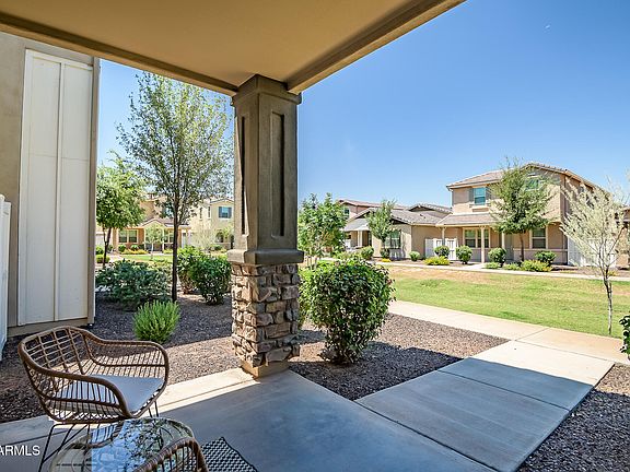 4th image of 2252 S BASMATH Lane