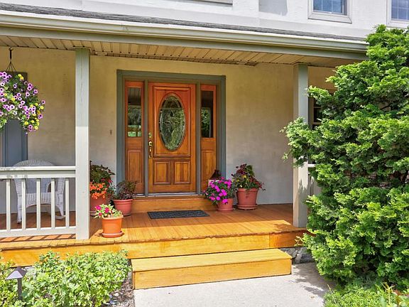4th image of 3020 Meadow View Rd