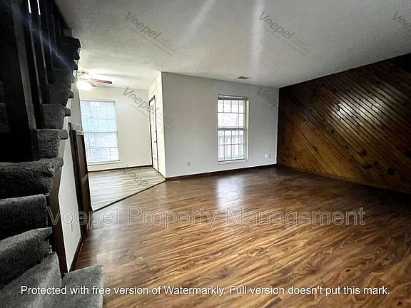 3rd image of 10123 E 67th St
