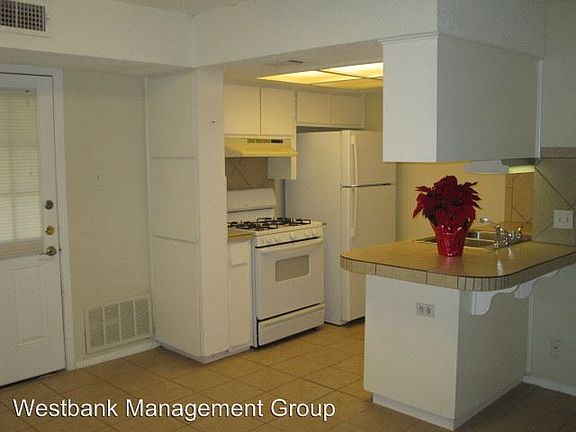 2nd image of 8208 Hood Cir #A