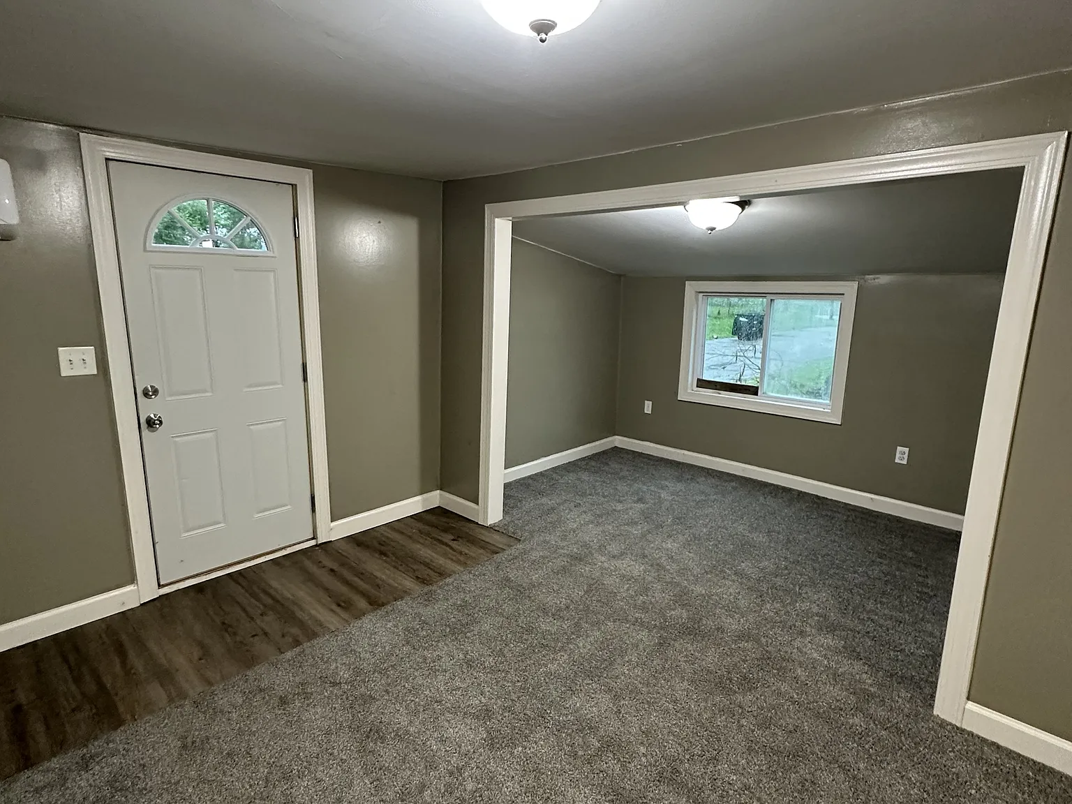 620 South Gharkey Street - 1 — Photo 2