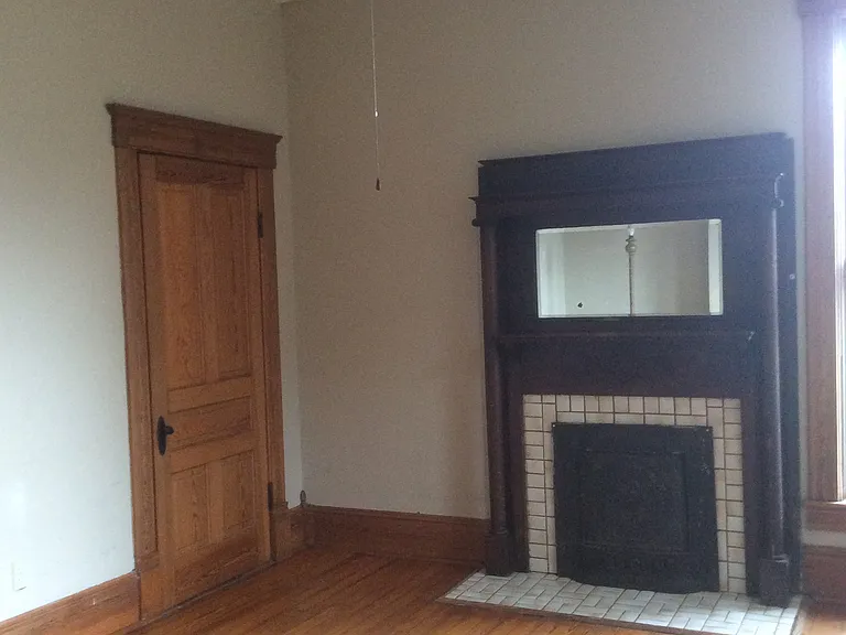 835 Vine St — Photo 12