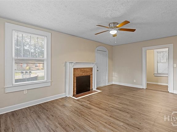 4th image of 2203 Delesseps Avenue