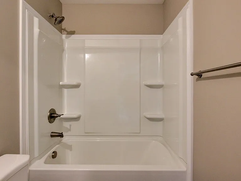 1121 Cardinal Creek Dr — Photo 57