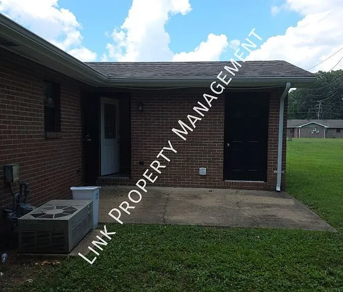 900 Peppermill Rd #900A — Photo 10