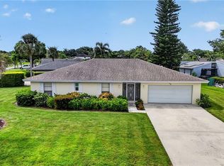 450 Huntington DR, NAPLES, FL 34109