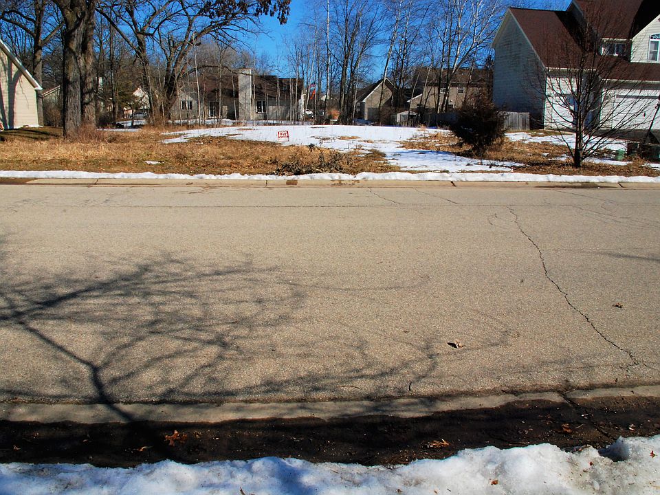 1st image of 1014 Berwick Ave