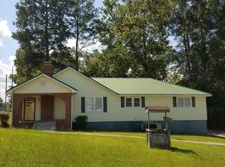 707 7th St S, Clanton, AL 35045