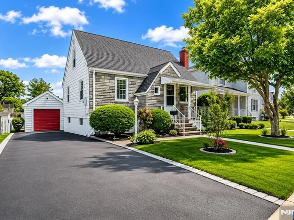42 Long Valley Road, Lodi, NJ 07644