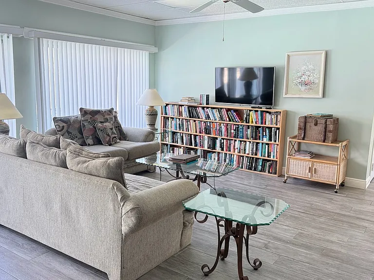 1801 Indian River Blvd #C7 — Photo 17