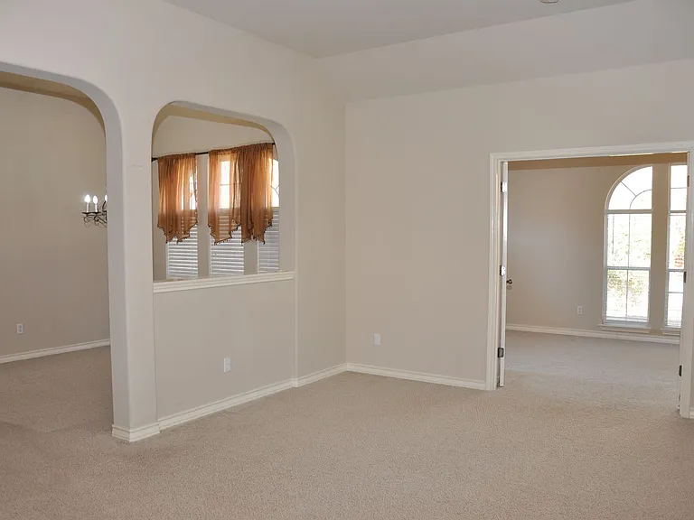 16616 Dalmahoy Dr — Photo 27