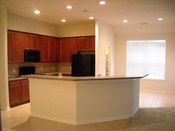 Kitchen/Breakfast Area