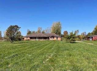 36792 Law Rd, Grafton, OH 44044