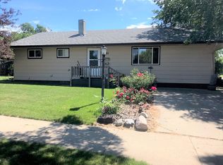 122 S Polk Ave, Pierre, SD 57501