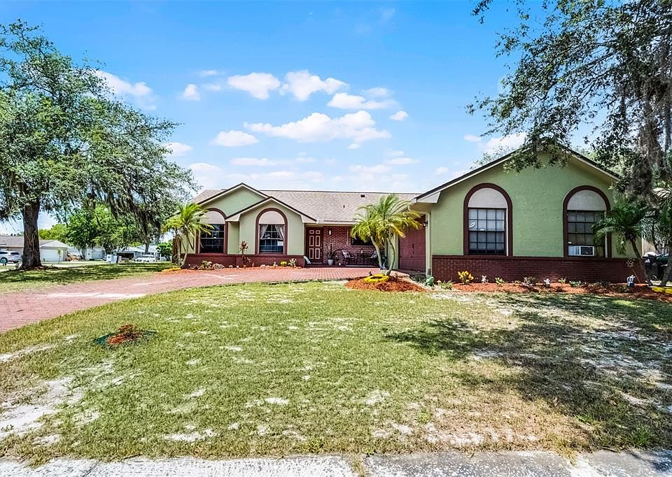 1st image of 4523 Wyndcliff Cir