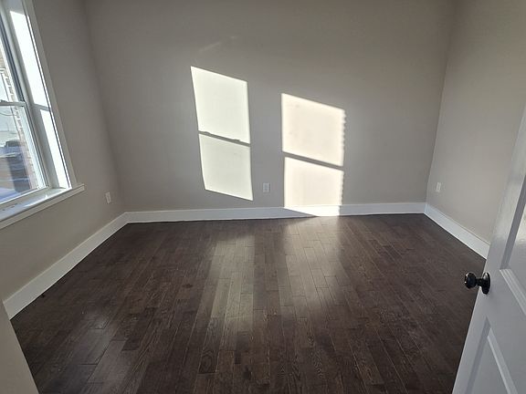 5th image of 190 Park St #G5