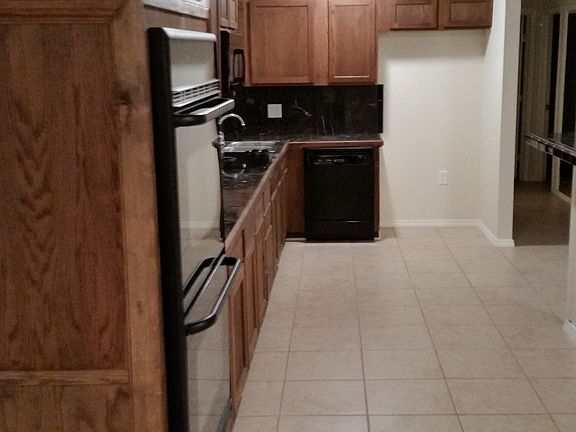 4th image of 5132 Questa Dr