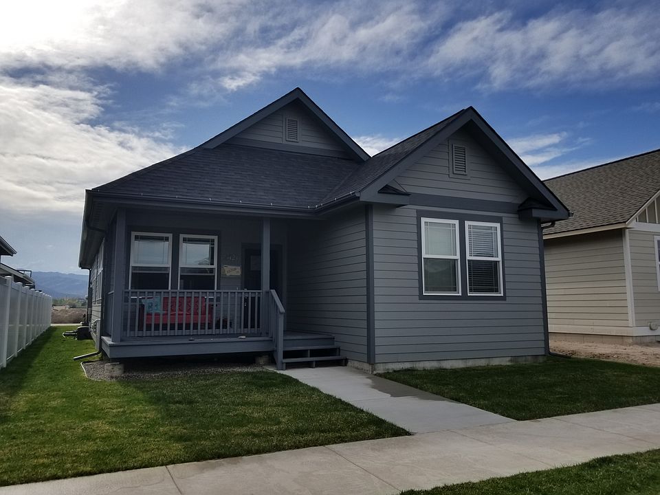 1st image of 2421 Half Hitch Dr