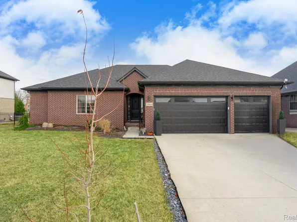 14664 Hannebauer Ct, Sterling Heights, MI 48313