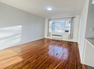 61-11 217th St #2, Oakland Gardens, NY 11364
