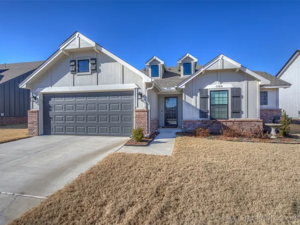 13816 S Iroquois Ave E, Glenpool, OK 74033