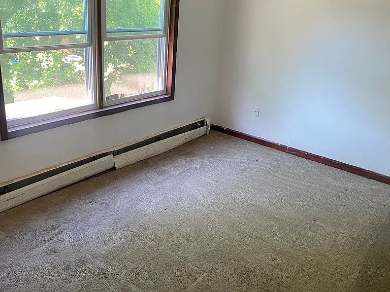 230 Citizens Ave #1 — Photo 3