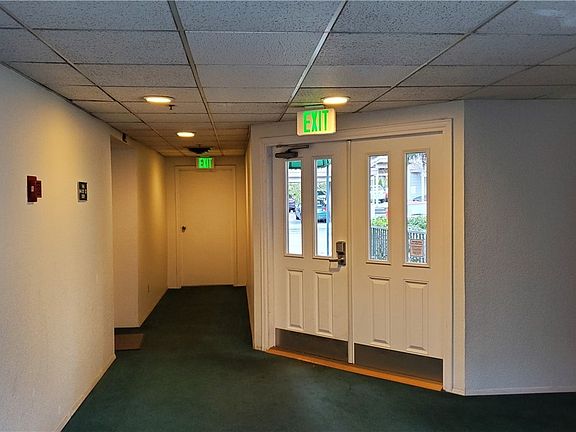 3rd image of 15209 Sunwood Blvd APT B35