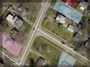 1810 Clays Mill Rd, Lexington, KY 40503