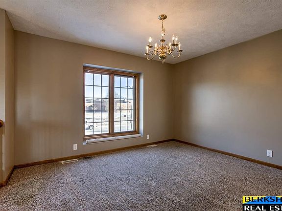 5th image of 1809 Savannah Dr