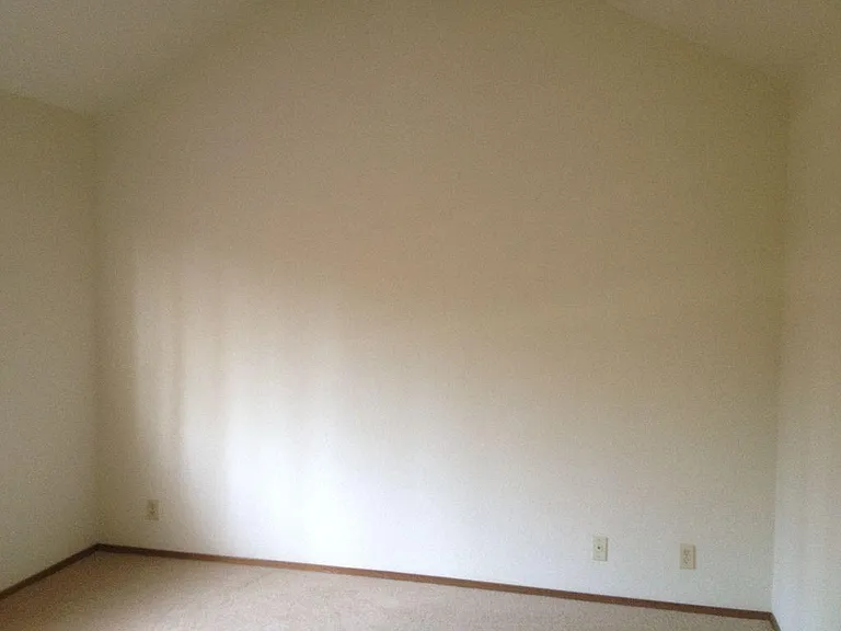 4387 Doane St — Photo 24