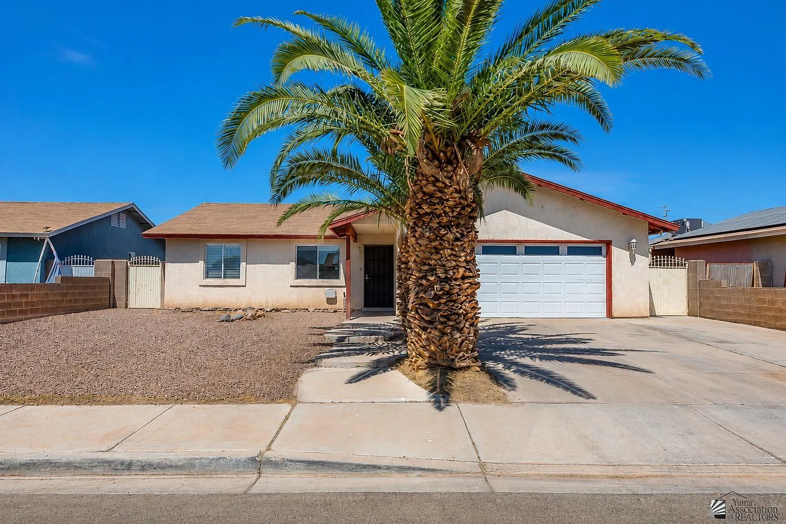3 bed, 2.0 bath, 1316 sqft, $1,500 — Photo 1