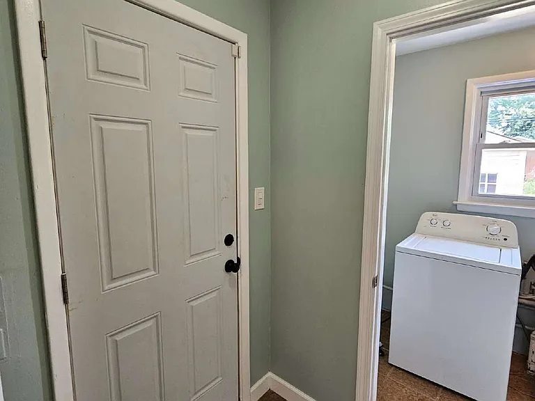 8457 McKinley Ave — Photo 12