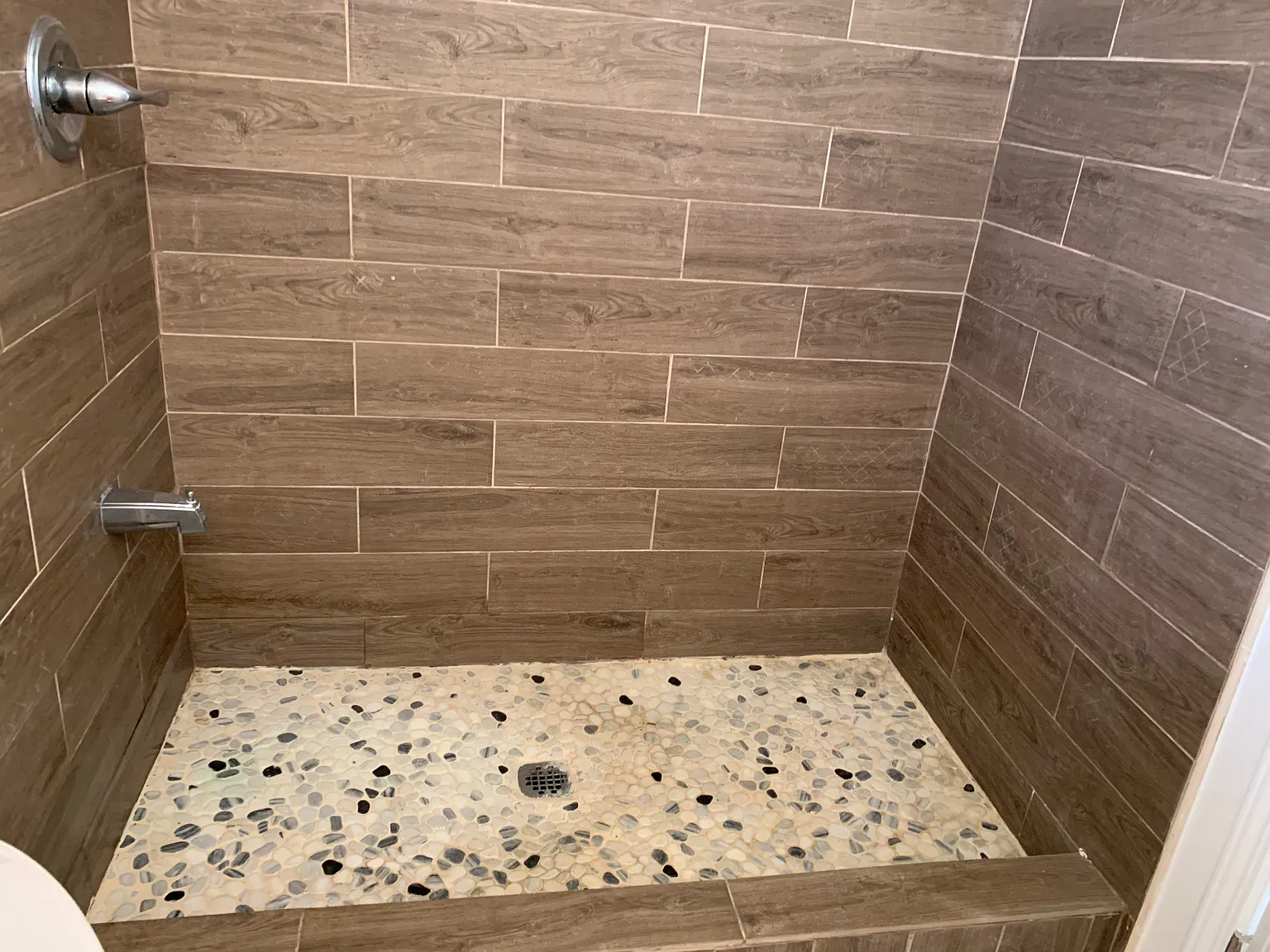 2 bed, 800 sqft, $2,299 — Photo 4