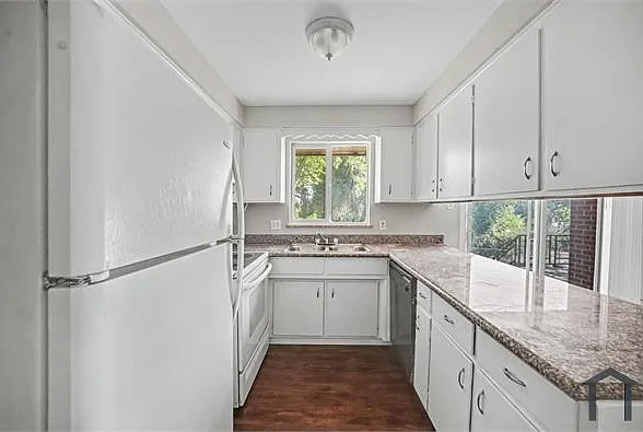 10425 W 62nd Pl — Photo 13