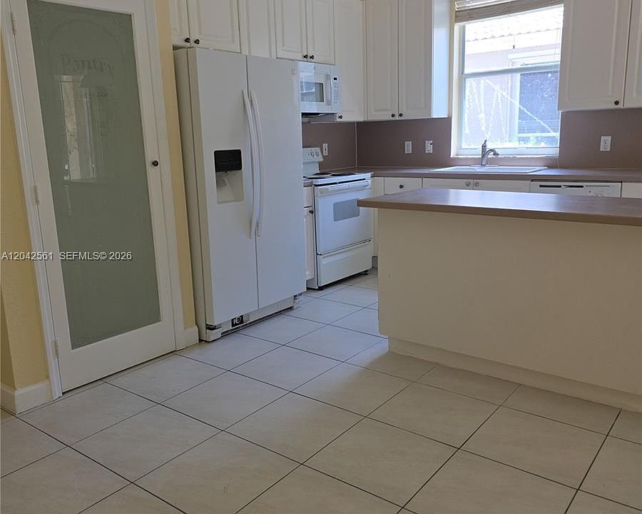 2nd image of 13176 NW 18th St