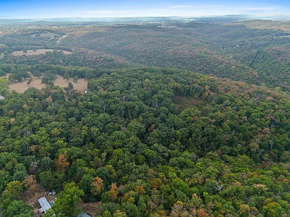 4th image of 655 Rustic Acres Road