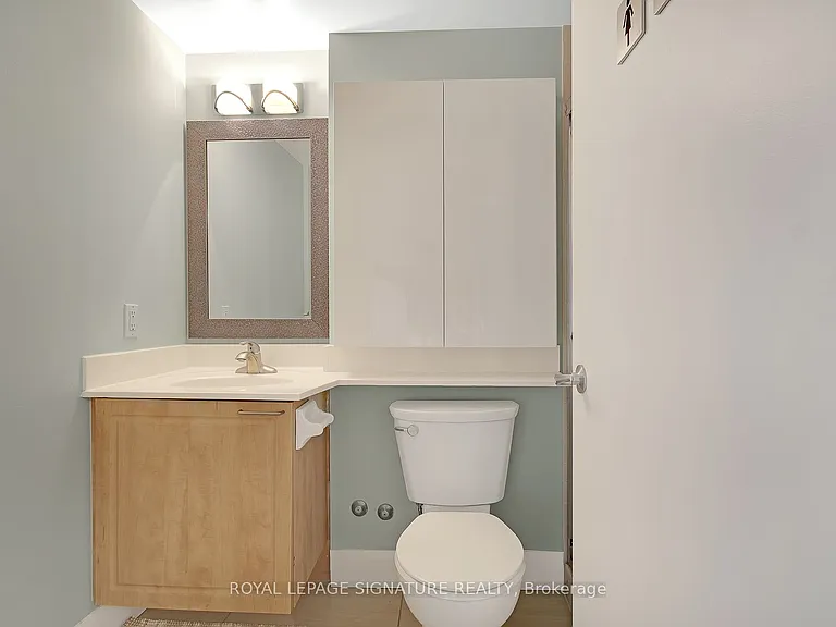 955 Queen St W #Penthouse 08 — Photo 22