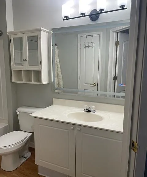 729 Spring Valley Dr — Photo 21