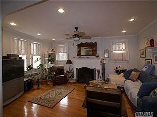 1st image of 463 E Penn St