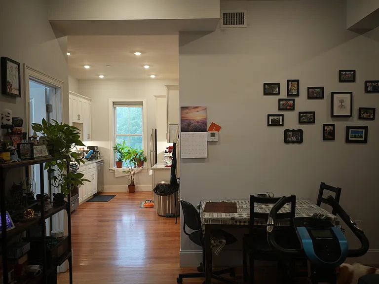 18 Murdock St #7 — Photo 6