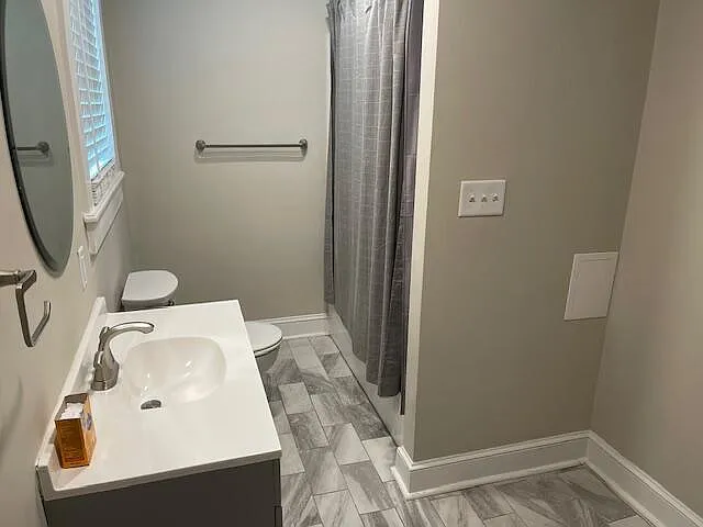 2 bed, 832 sqft, $1,775 — Photo 2