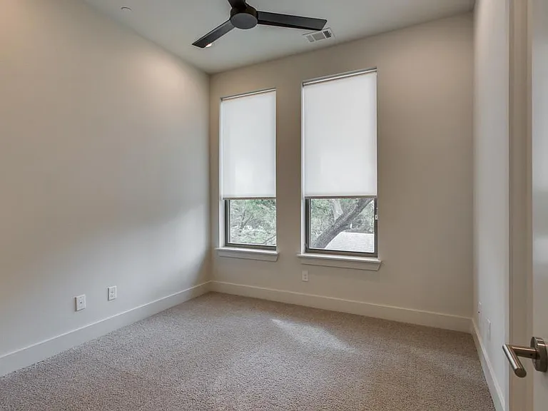 5816 Lindell Ave #2 — Photo 8