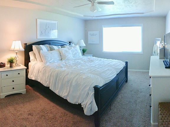 Main Level Master Suite