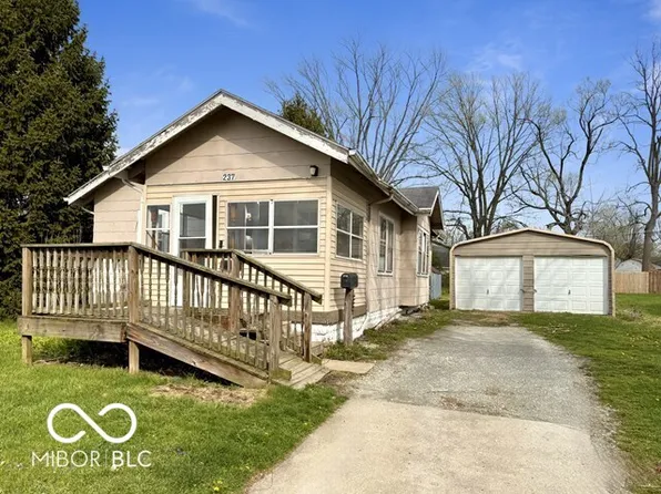 237 Ringwood Way, Anderson, IN 46013